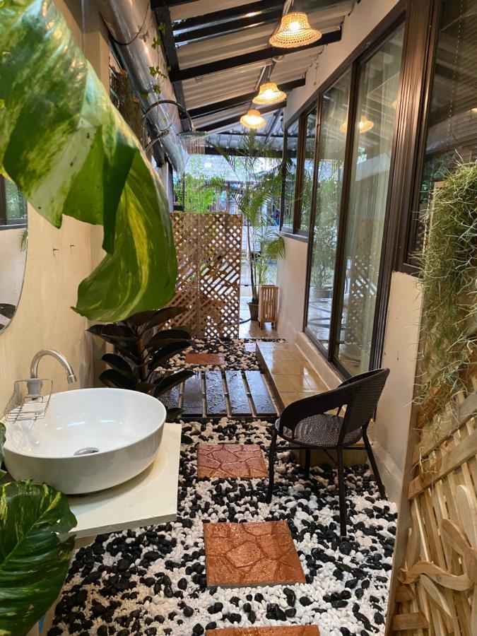 Catory Villa Bangkok Dış mekan fotoğraf